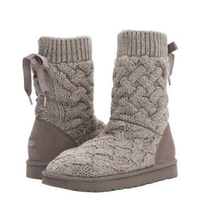 UGG Isla Boot